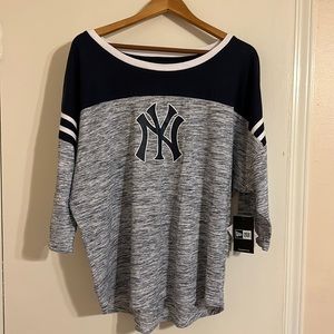 New York Yankees - Ladies XL- NWT